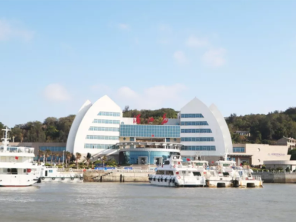 業(yè)盛堂福建莆田湄洲島“凝心聚力，愛(ài)在路上”旅游拓展活動(dòng)